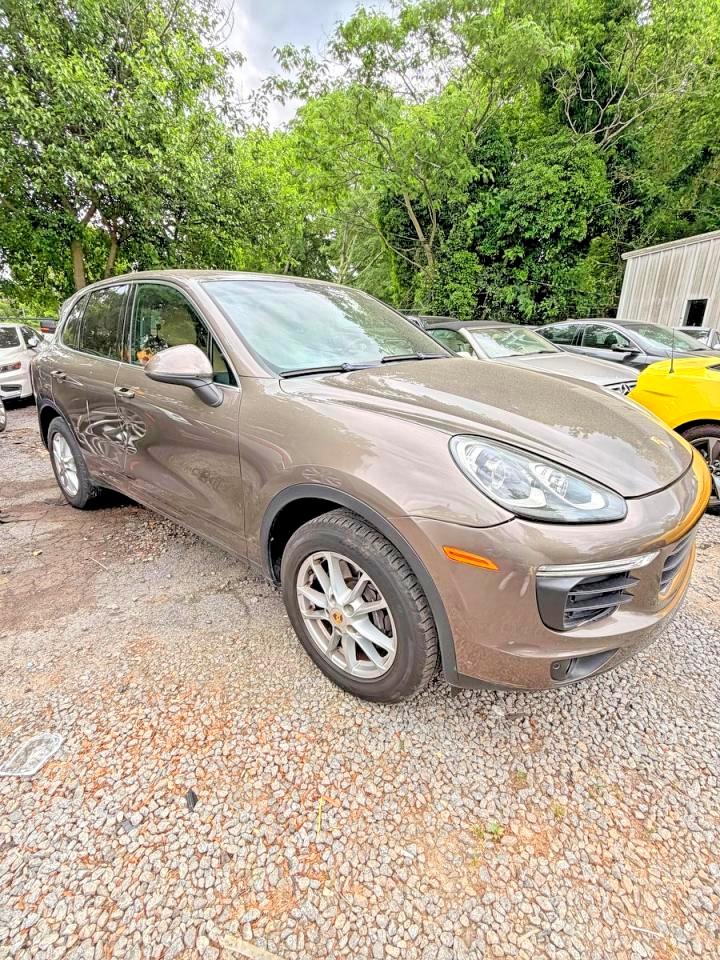 2016 Porsche Cayenne