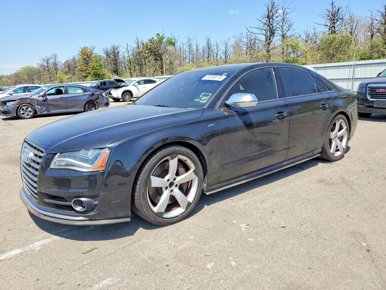 2014 Audi S8