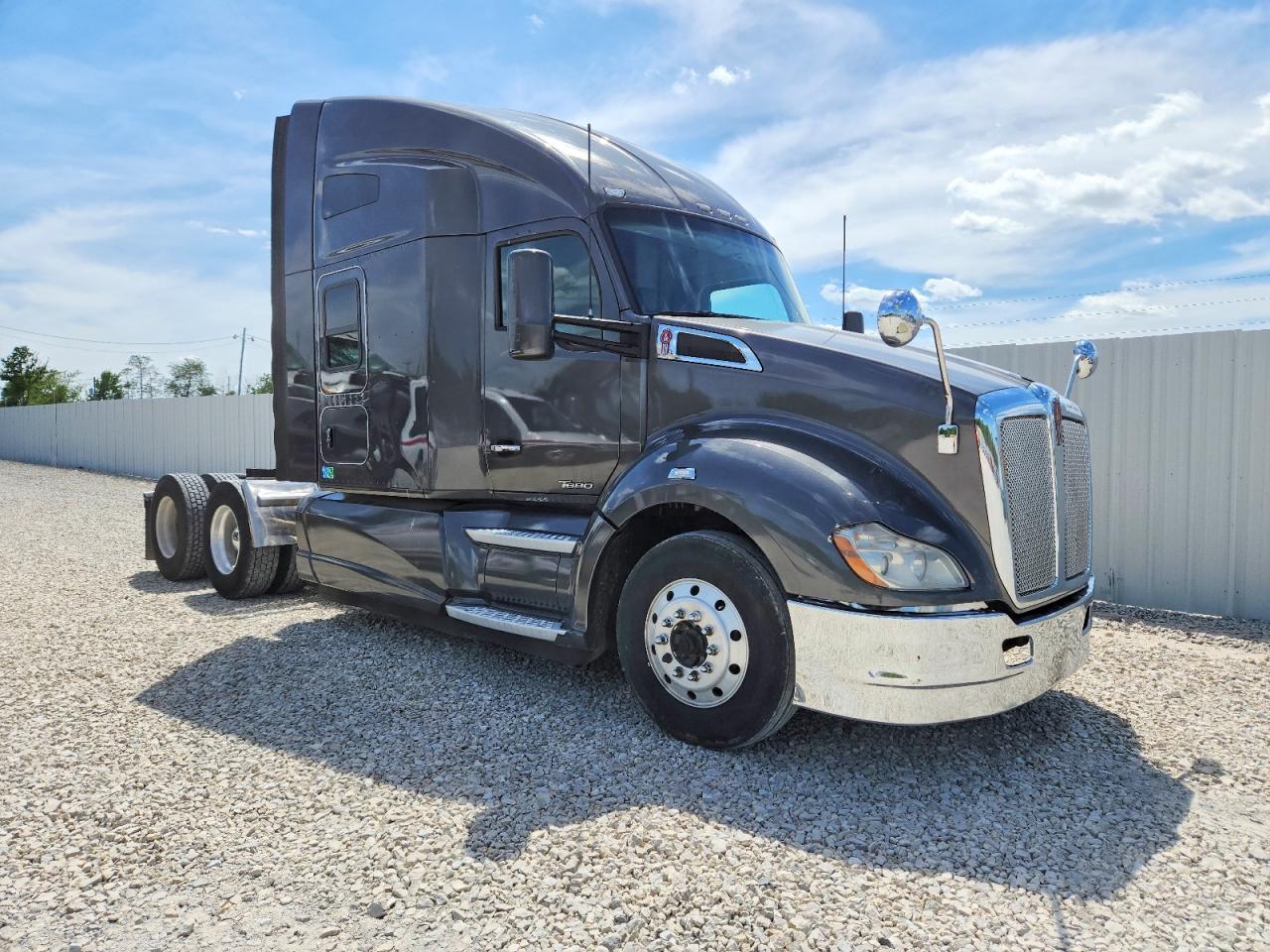 2015 Kenworth T680