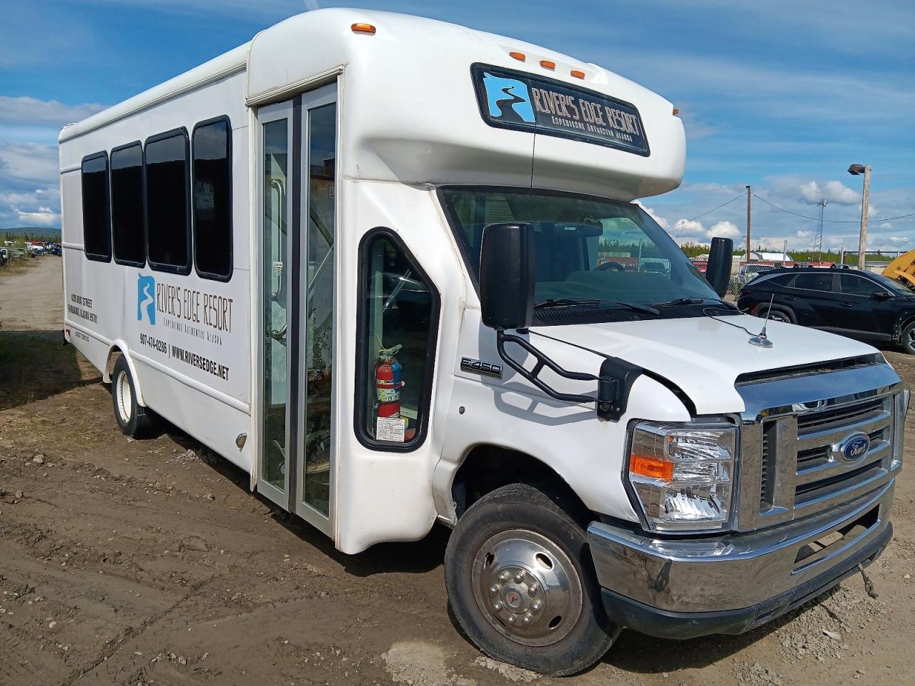 2017 Ford Econoline