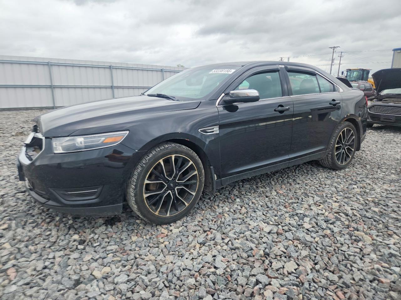 2017 Ford Taurus