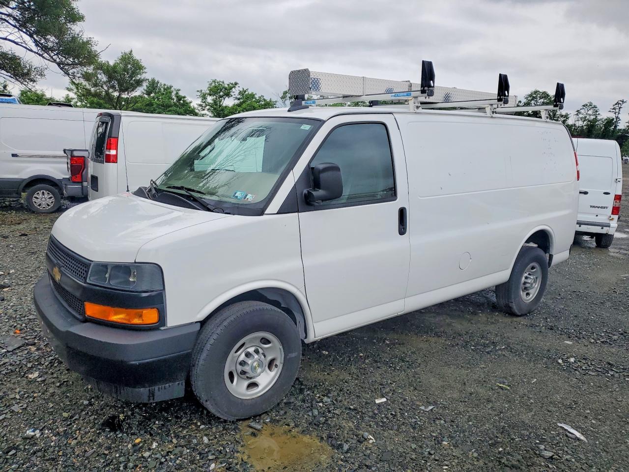 2023 Chevrolet Express 2500