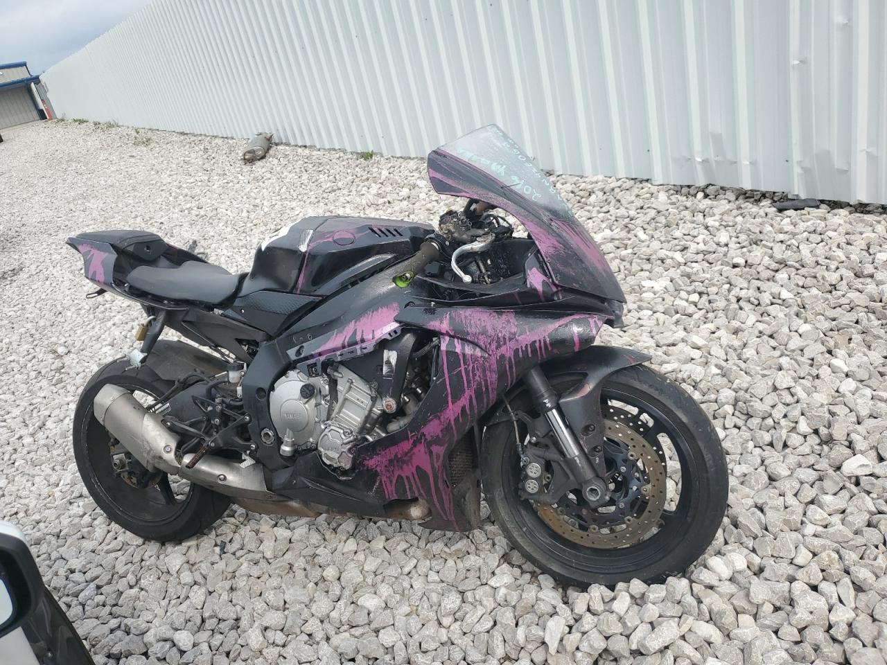 2016 Yamaha YZF1000