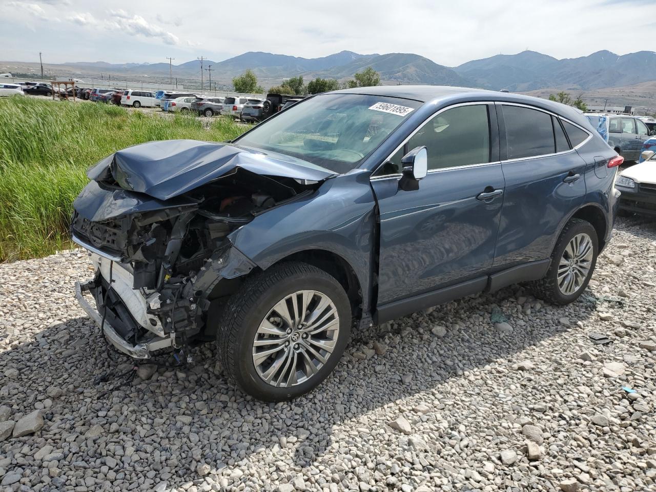 2022 Toyota Venza le LE