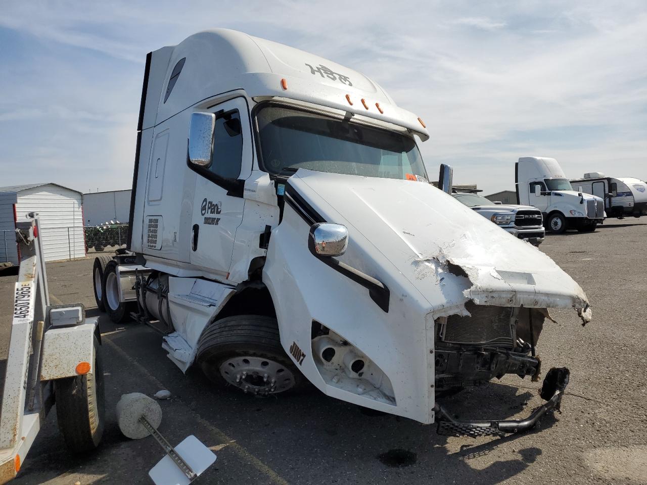 2019 Freightliner Cascadia 1