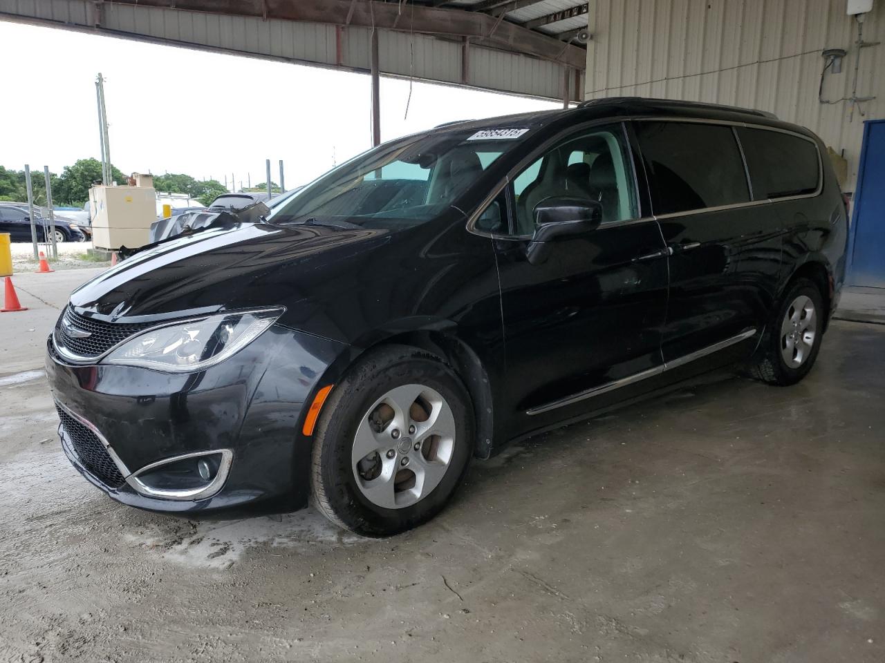 2017 Chrysler Pacifica t TOURING L PLUS