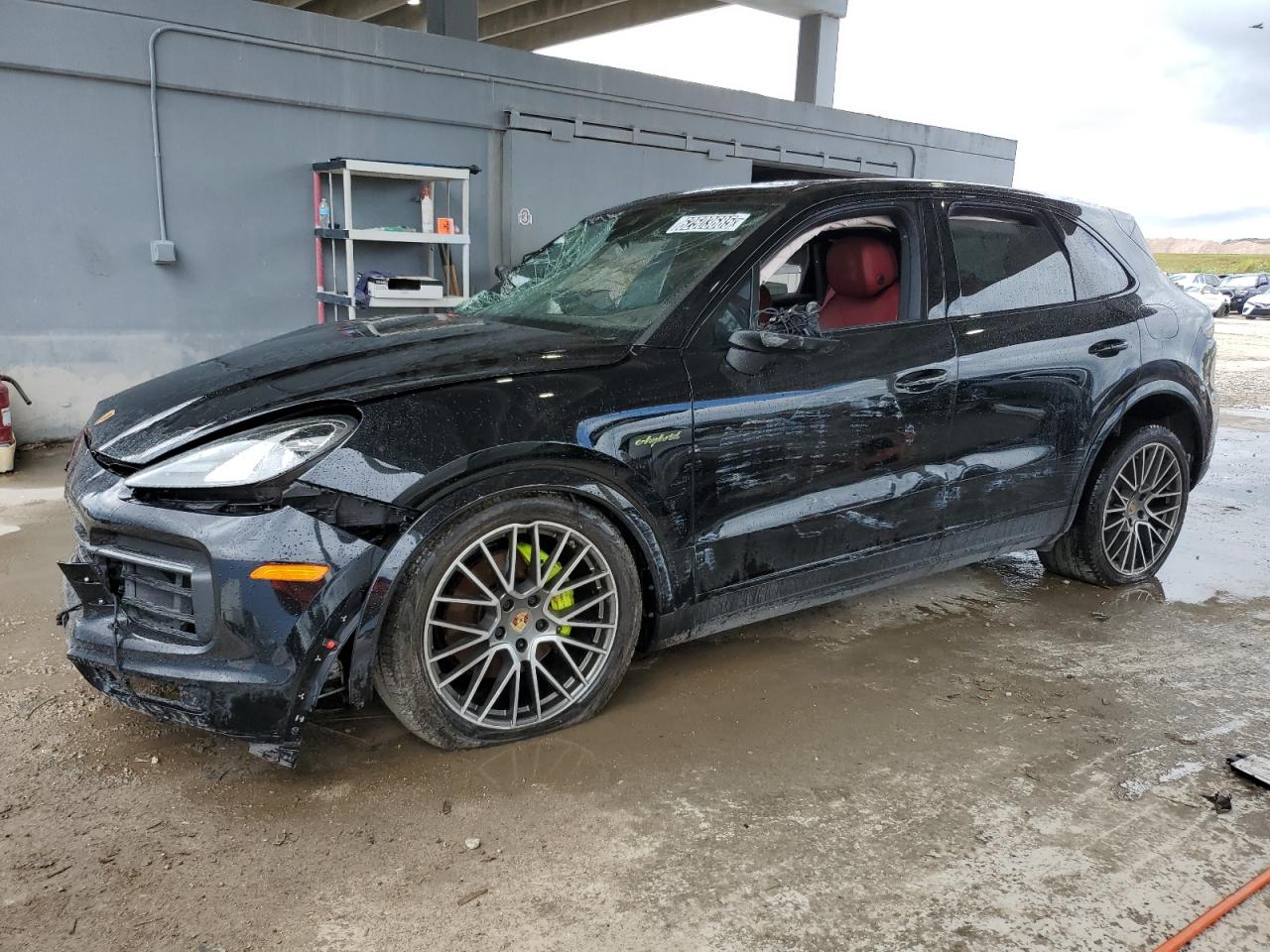 2023 Porsche Cayenne
