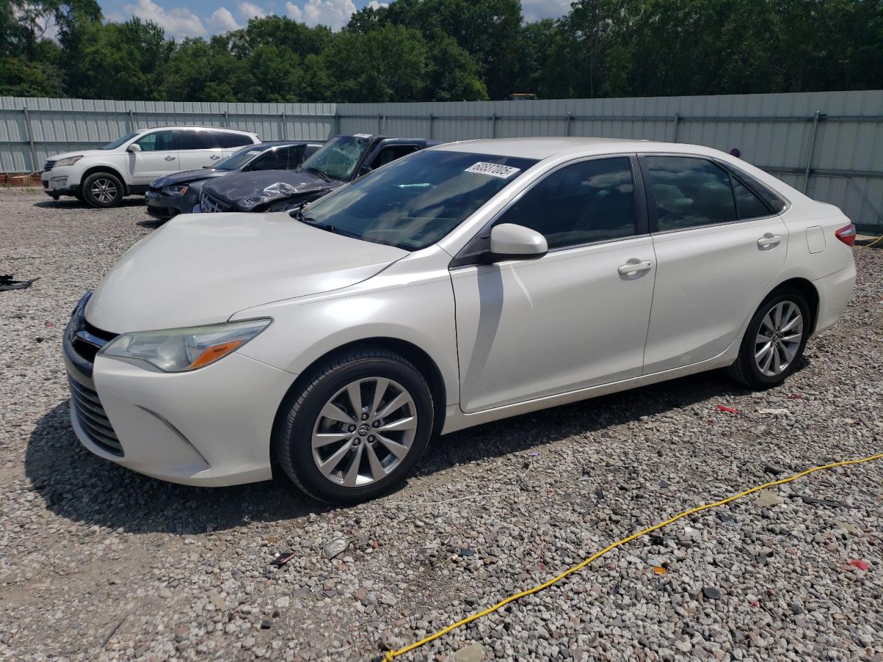 2016 Toyota Camry le LE