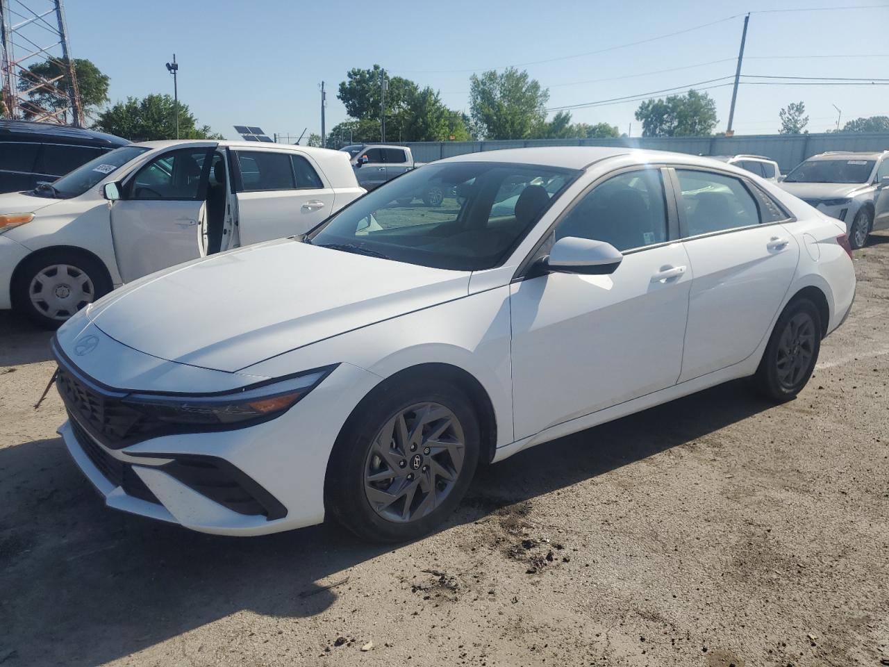 Hyundai Elantra sel
