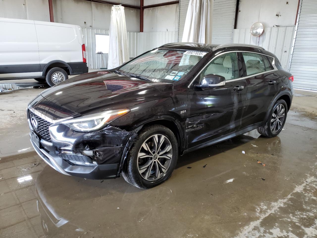 2017 Infiniti Qx30 base BASE
