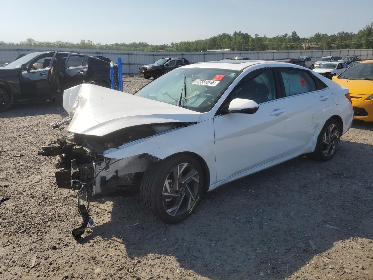 2024 Hyundai Elantra li LIMITED