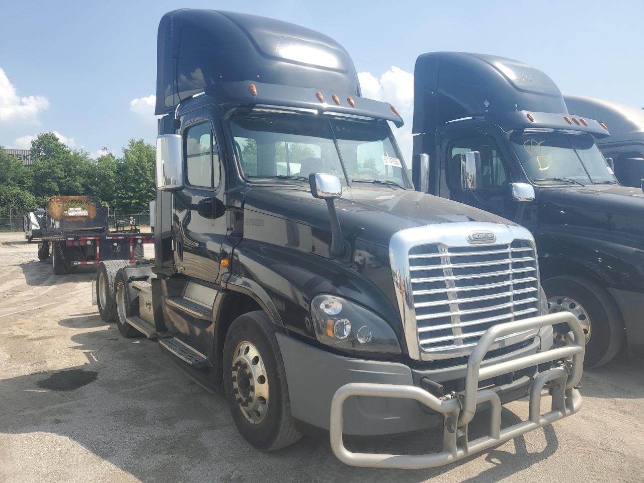 2017 Freightliner Cascadia 125
