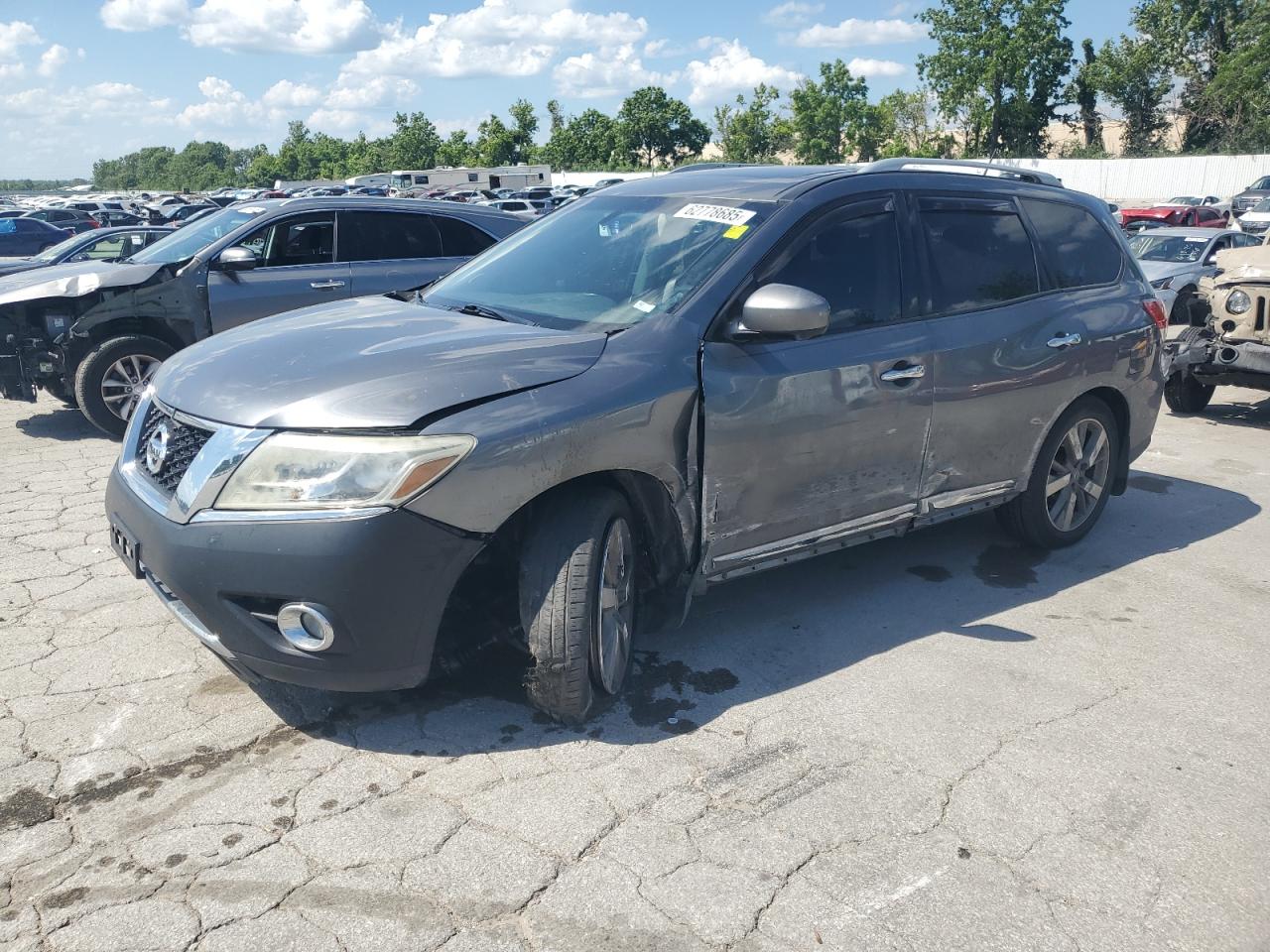 2016 Nissan Pathfinder s S
