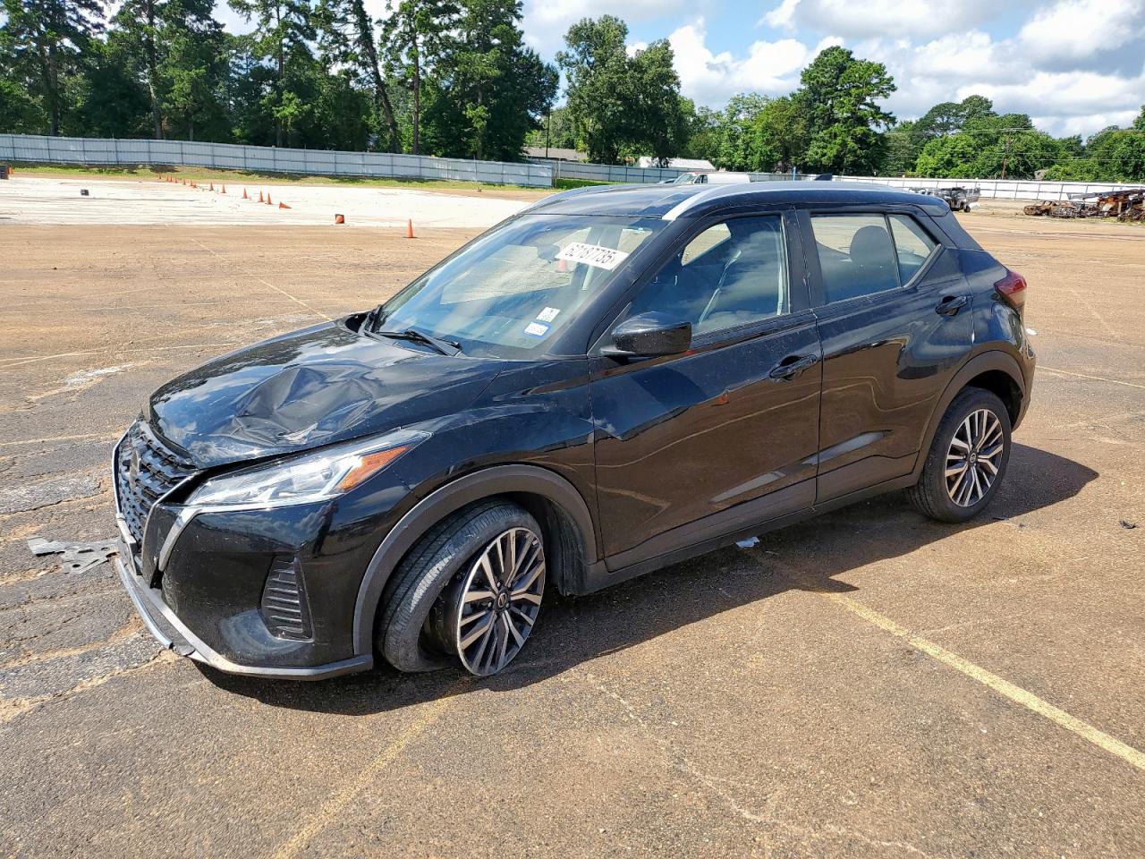 2021 Nissan Kicks sv SV