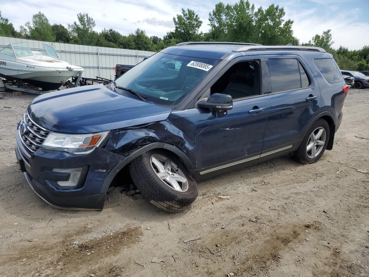 2017 Ford Explorer x XLT