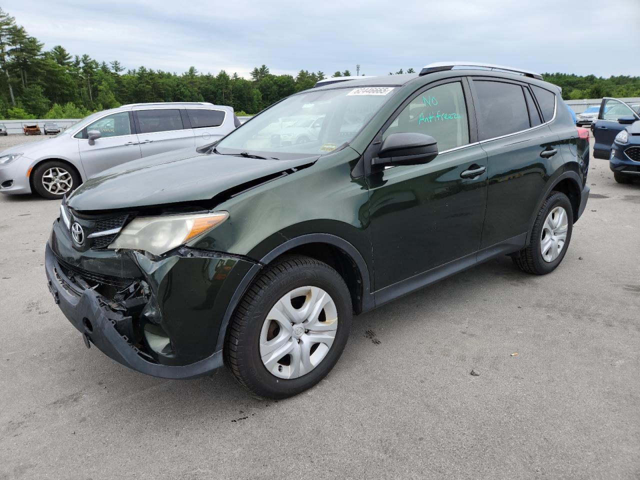 2013 Toyota Rav4 le LE