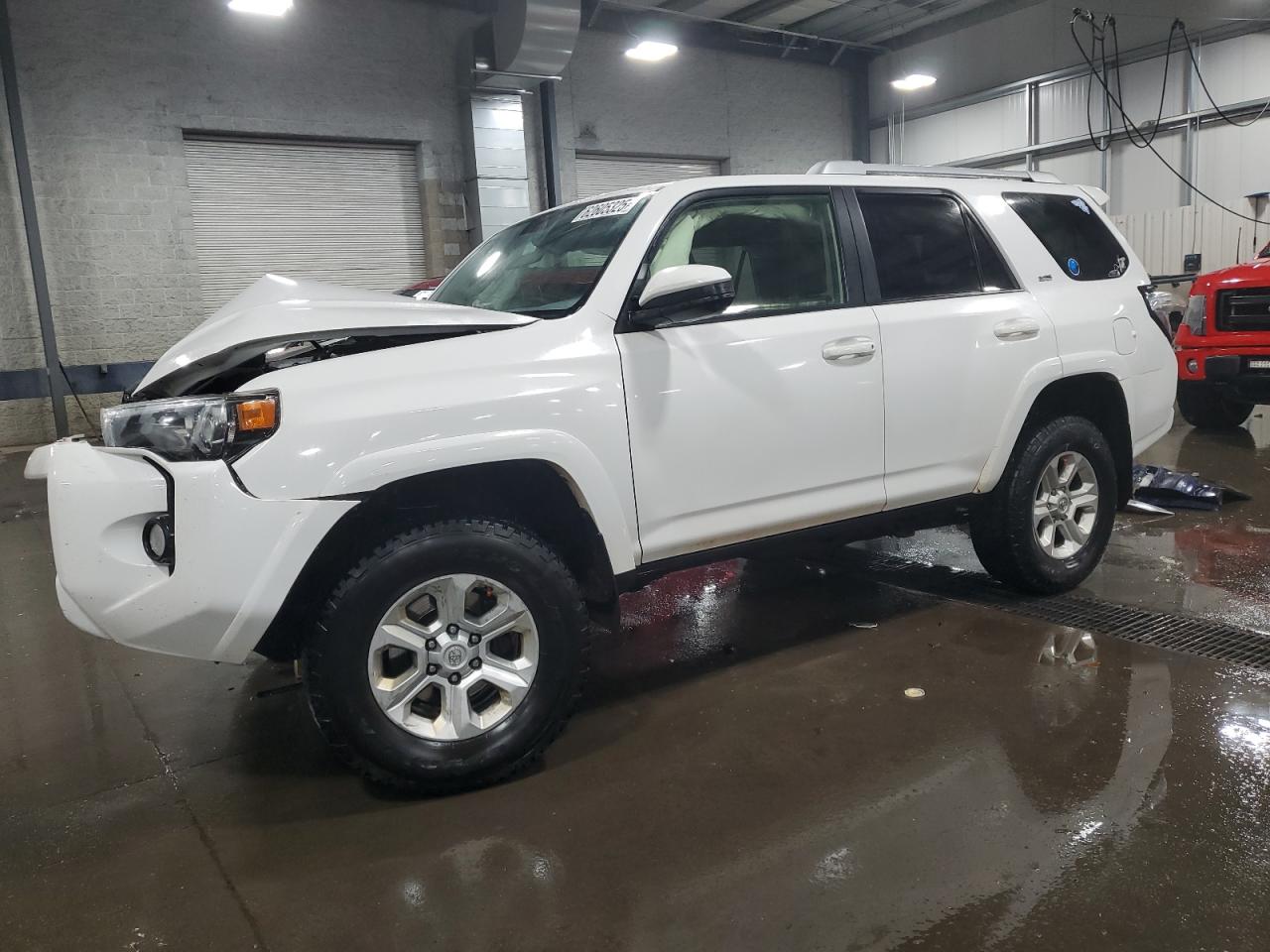 2014 Toyota 4runner sr SR5