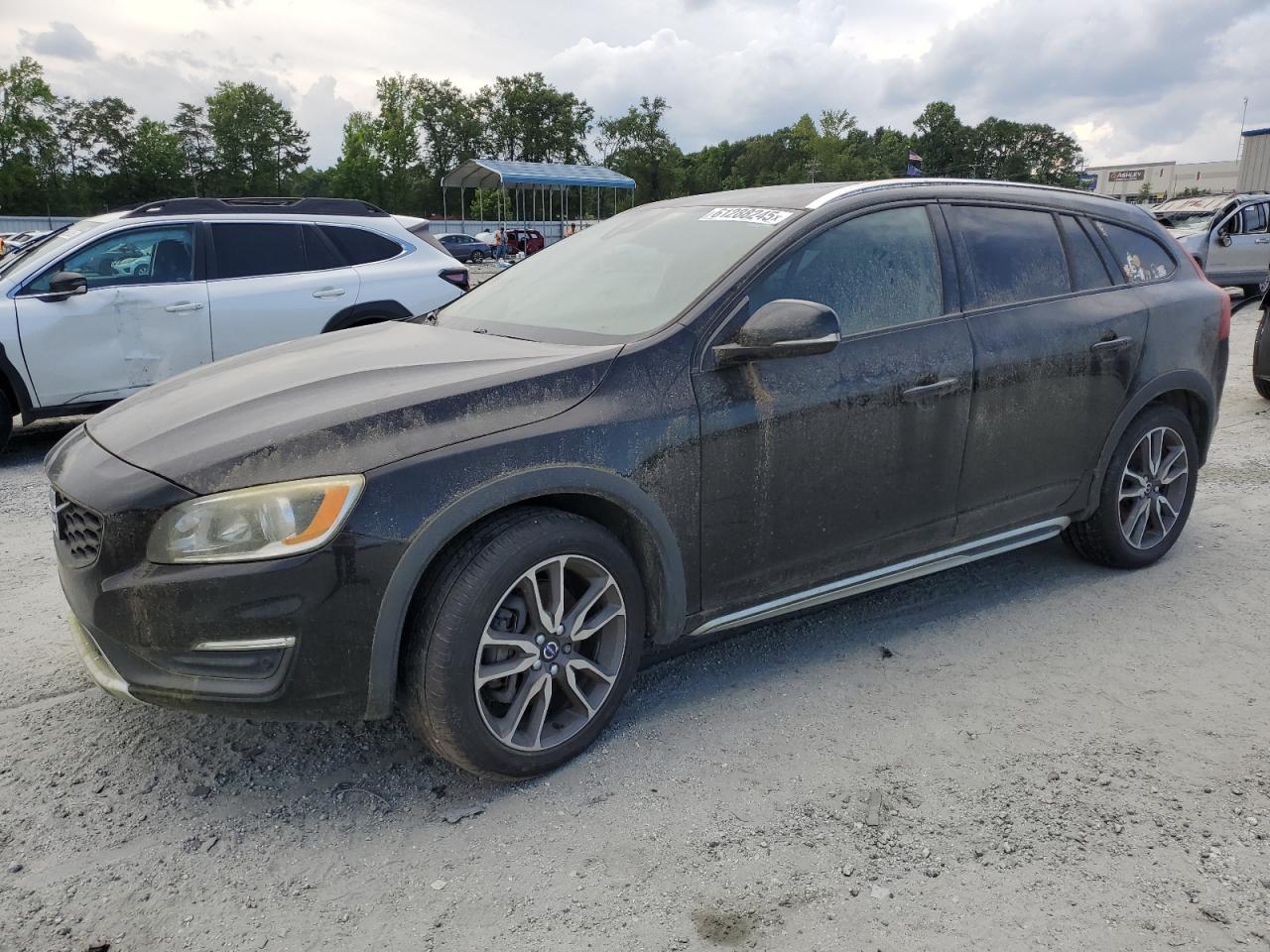 2016 Volvo V60 Cross Country Premier