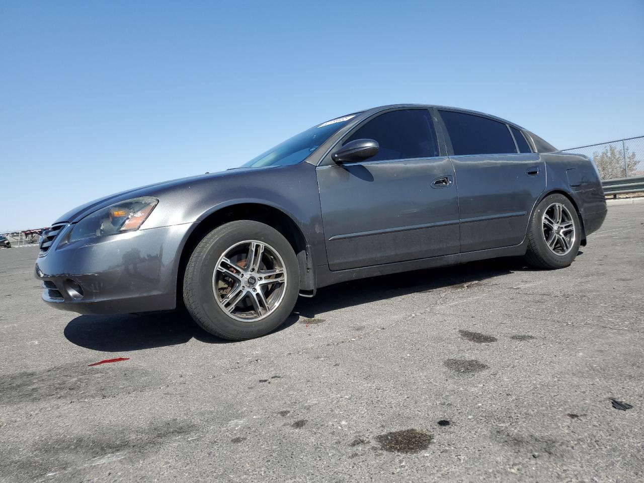 Nissan Altima s