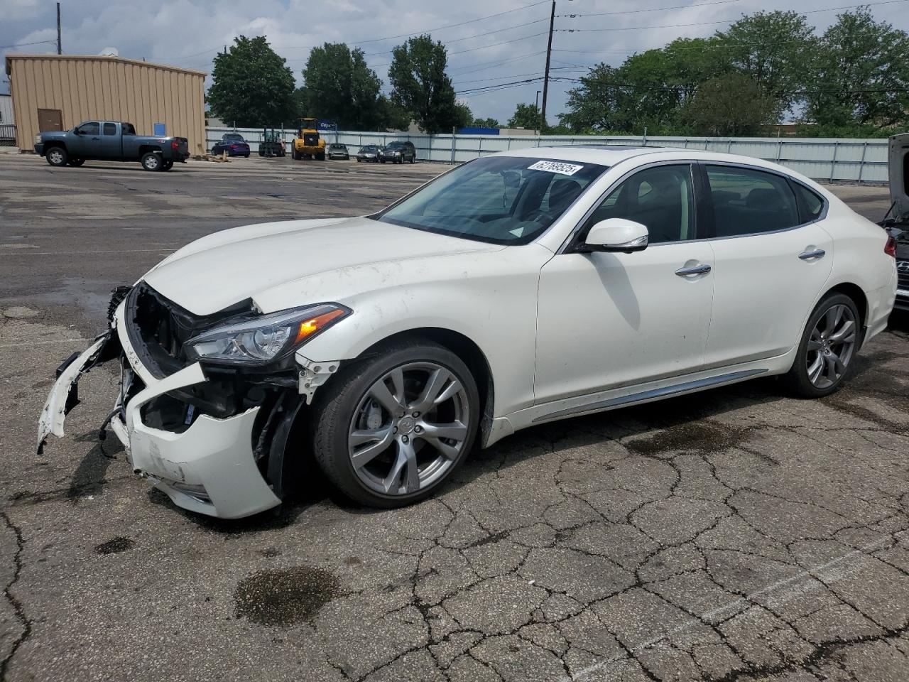 2018 Infiniti Q70