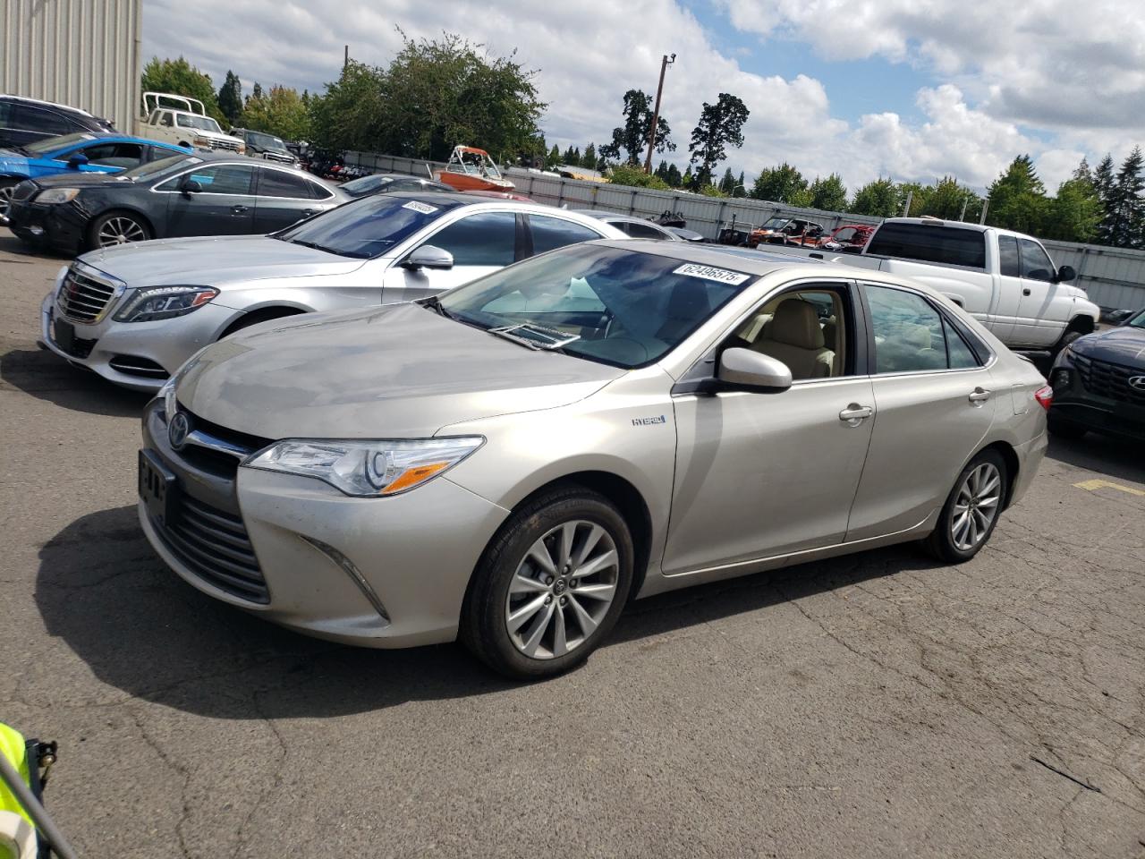 2017 Toyota Camry hybr HYBRID