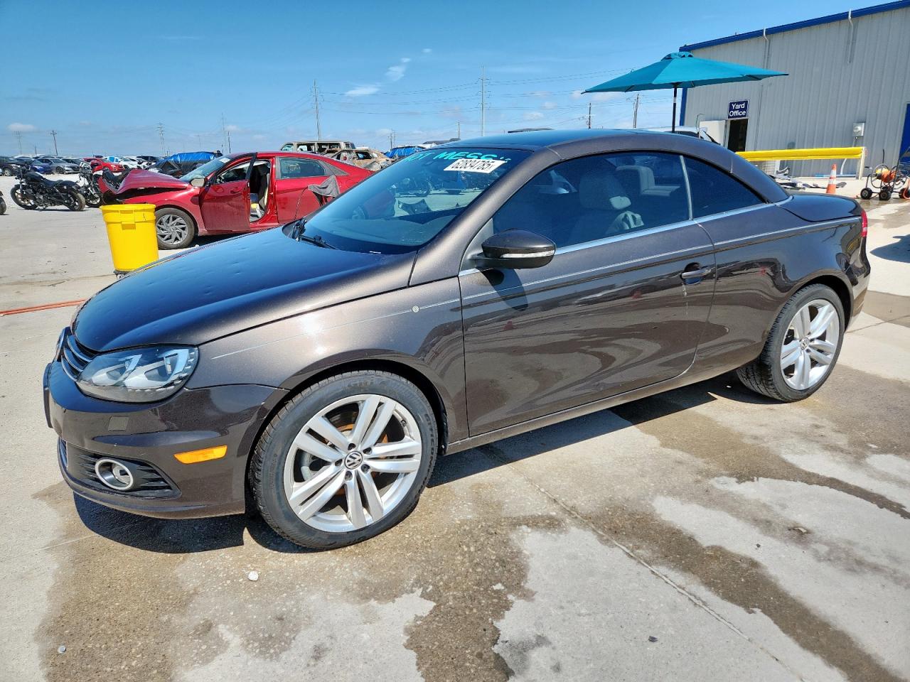 2014 Volkswagen Eos Lux