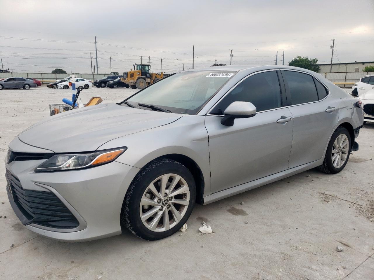 2022 Toyota Camry le LE