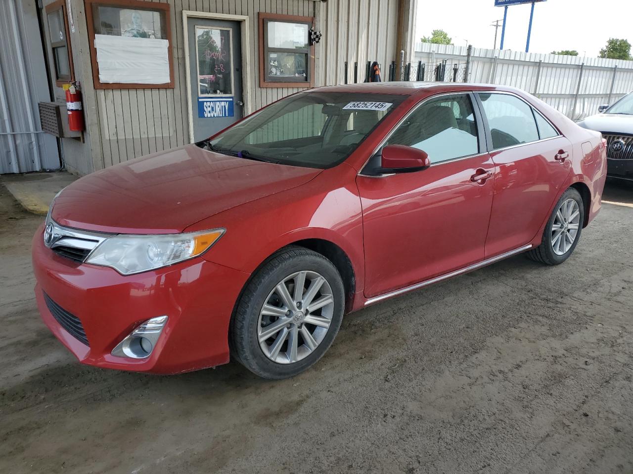 Toyota Camry base