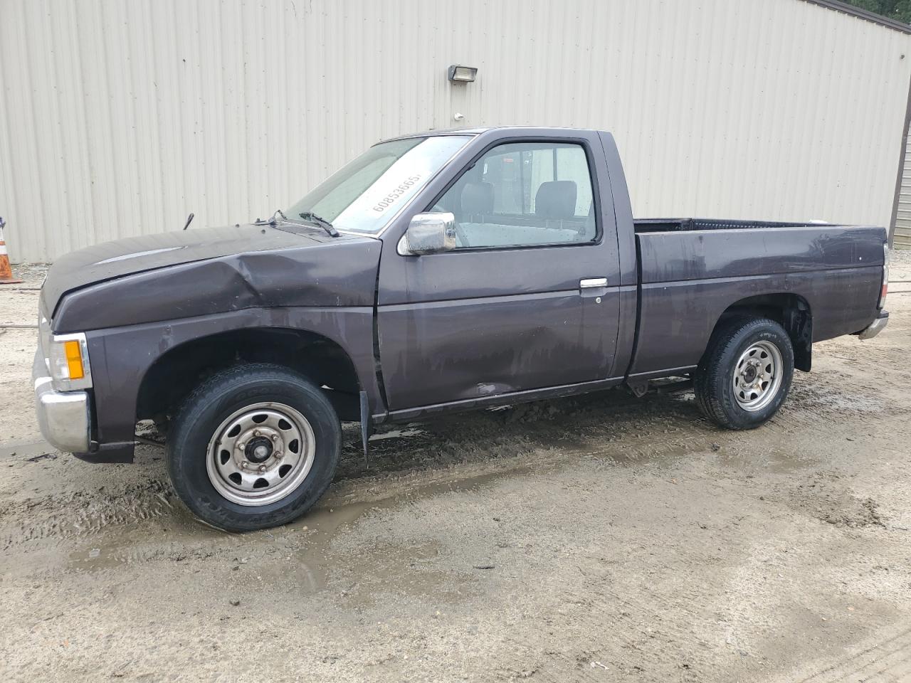 1995 Nissan Truck e/xe