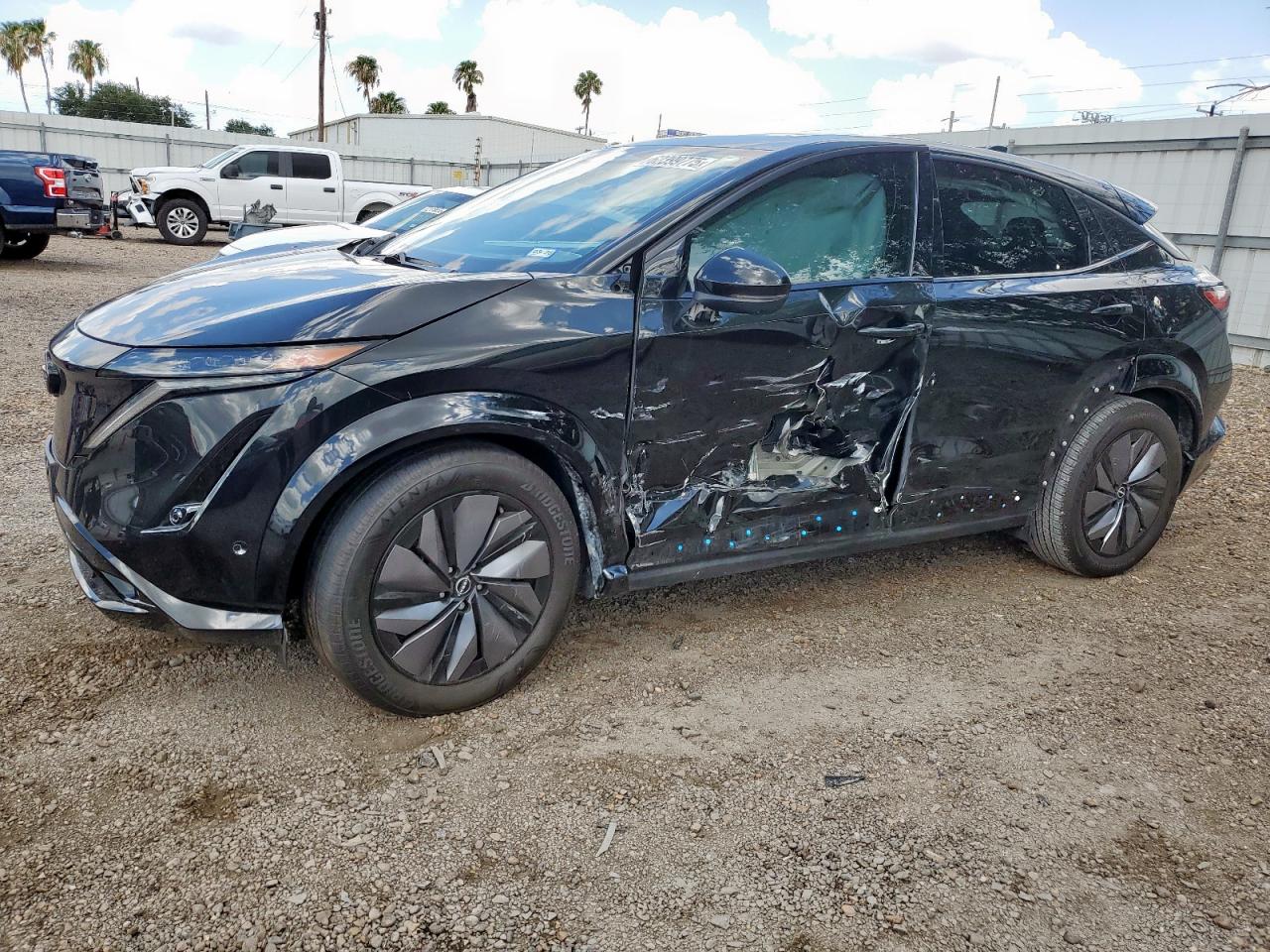 2023 Nissan Ariya plat Num +