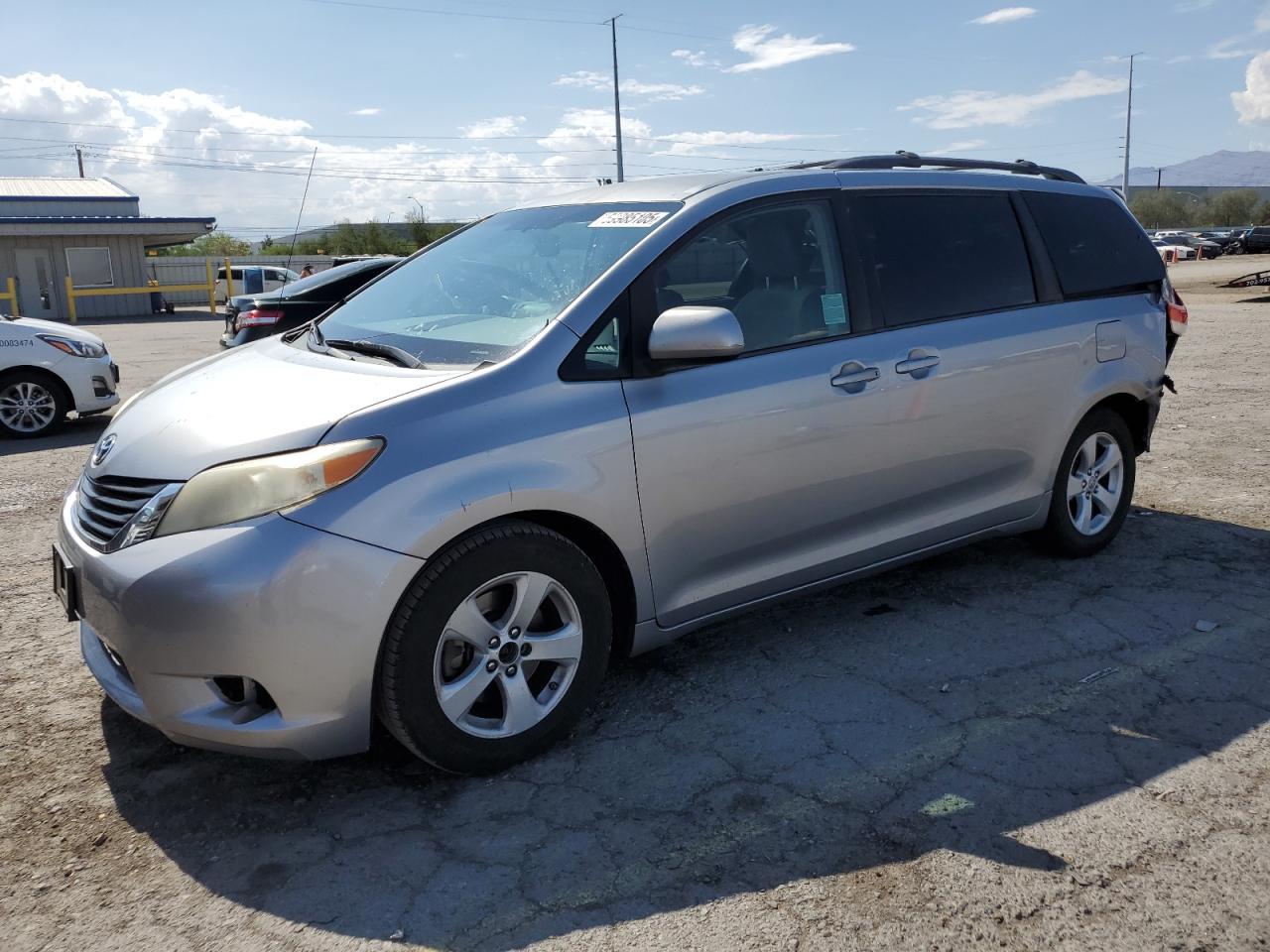 2012 Toyota Sienna le LE