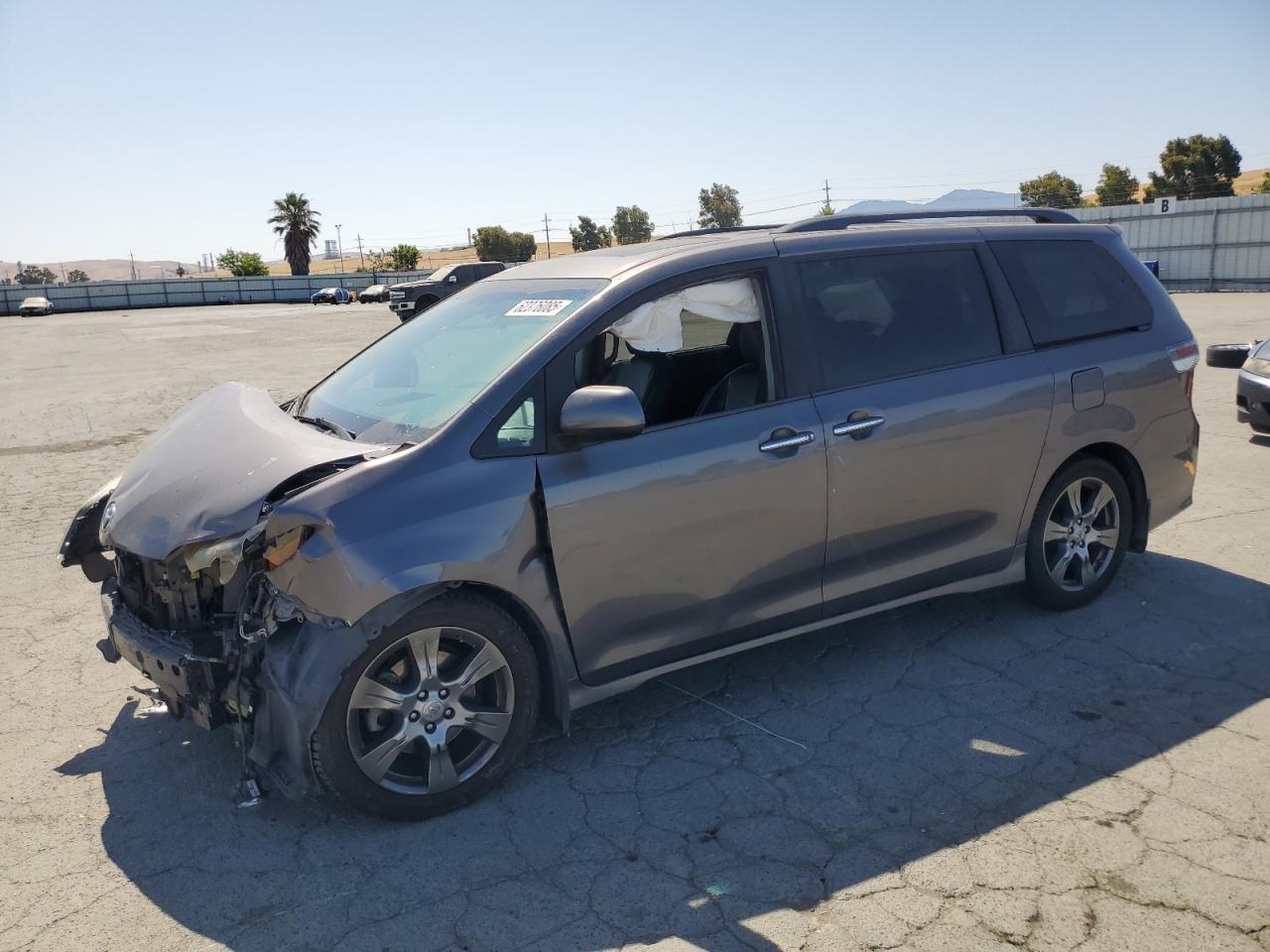2017 Toyota Sienna se
