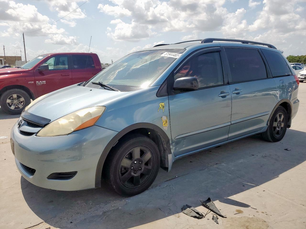 2007 Toyota Sienna ce CE