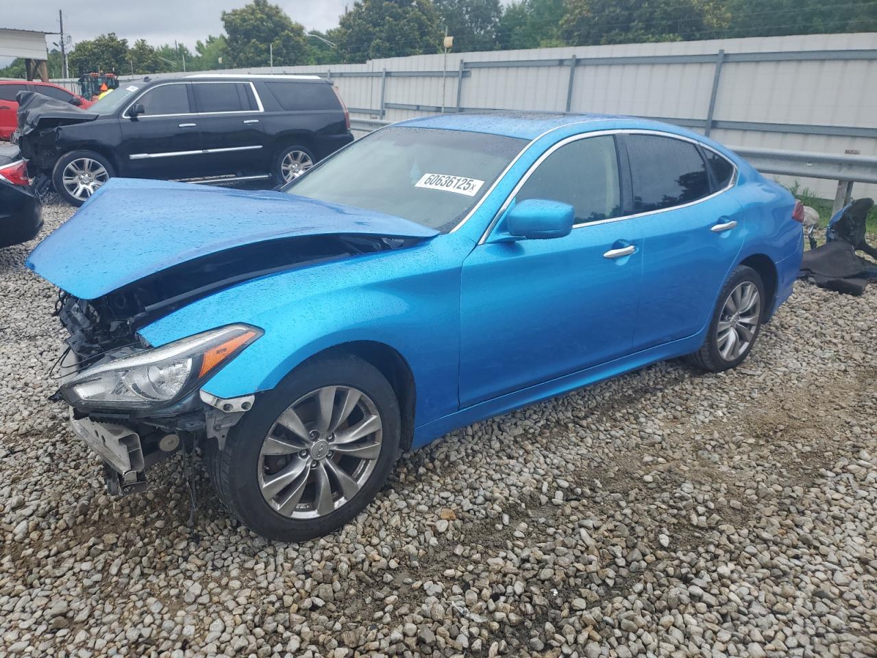 2013 Infiniti M37