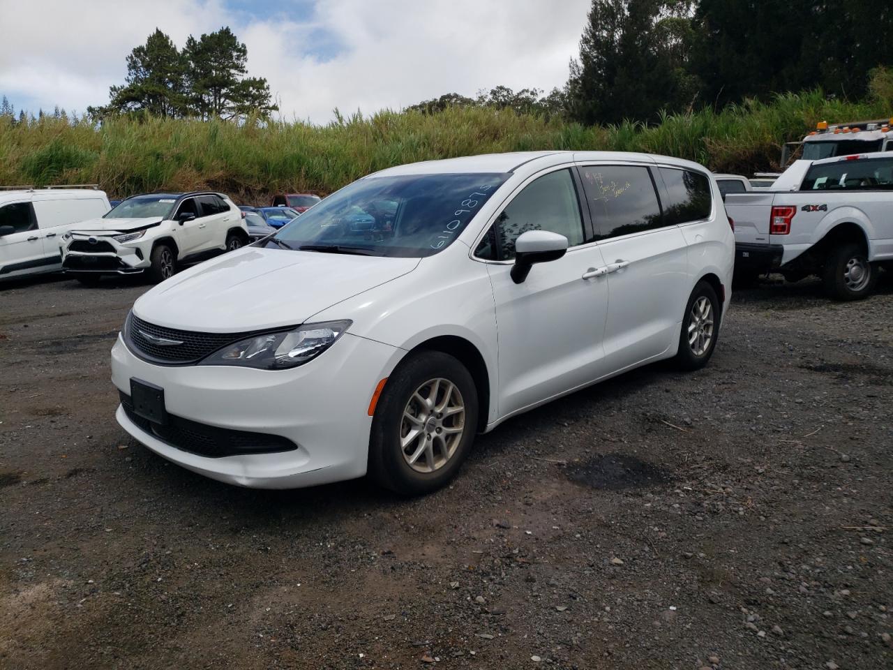 2023 Chrysler Voyager