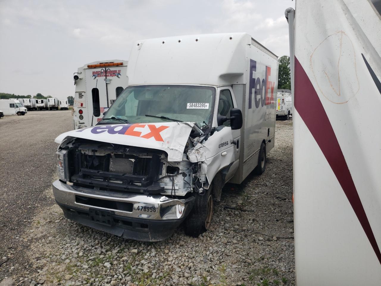 2022 Ford Econoline e350 super duty cutaway van