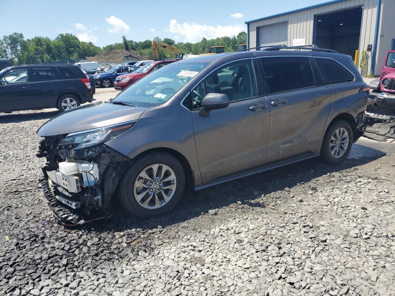2022 Toyota Sienna le LE