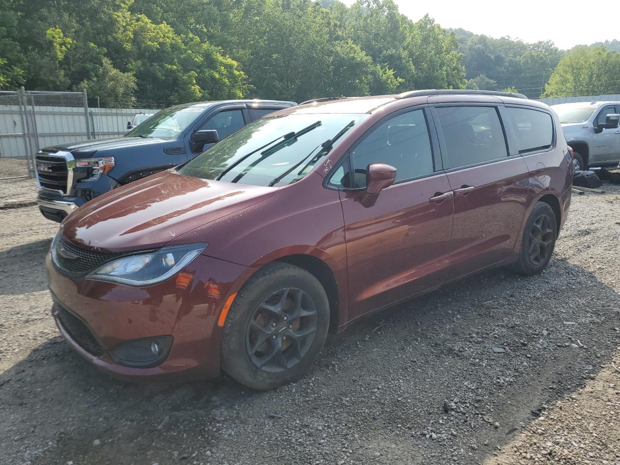 2018 Chrysler Pacifica touring l TOURING L