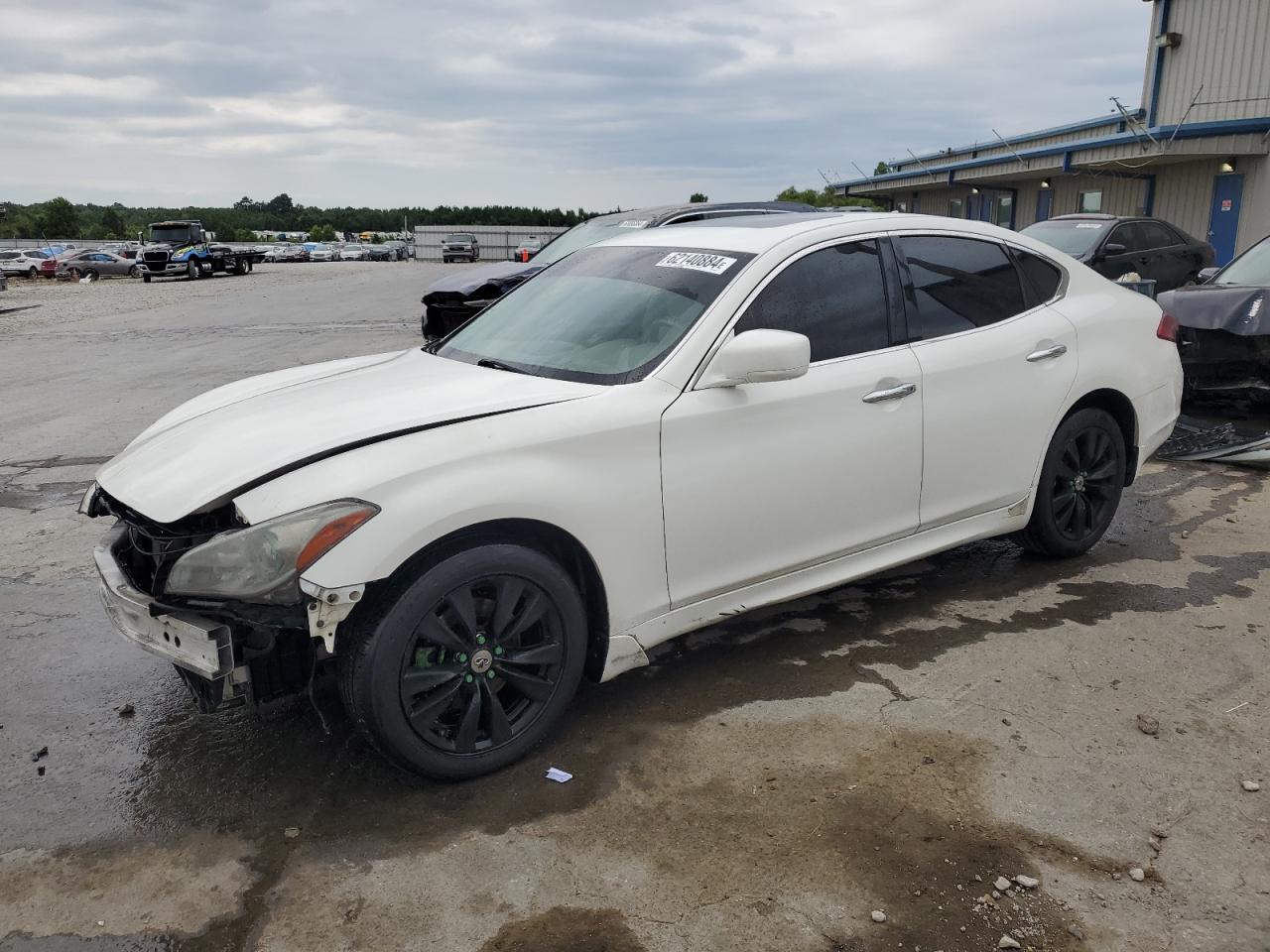 2011 Infiniti M37