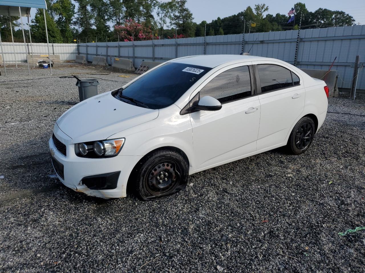 Chevrolet Sonic ls