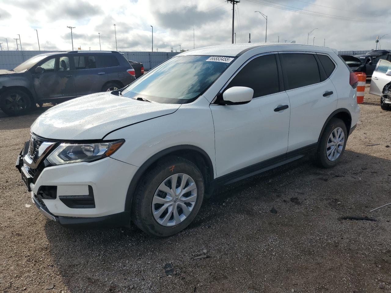 2018 Nissan Rogue s S