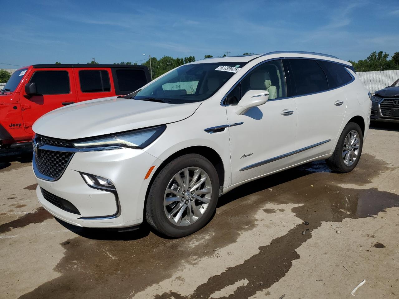 2023 Buick Enclave av AVENIR
