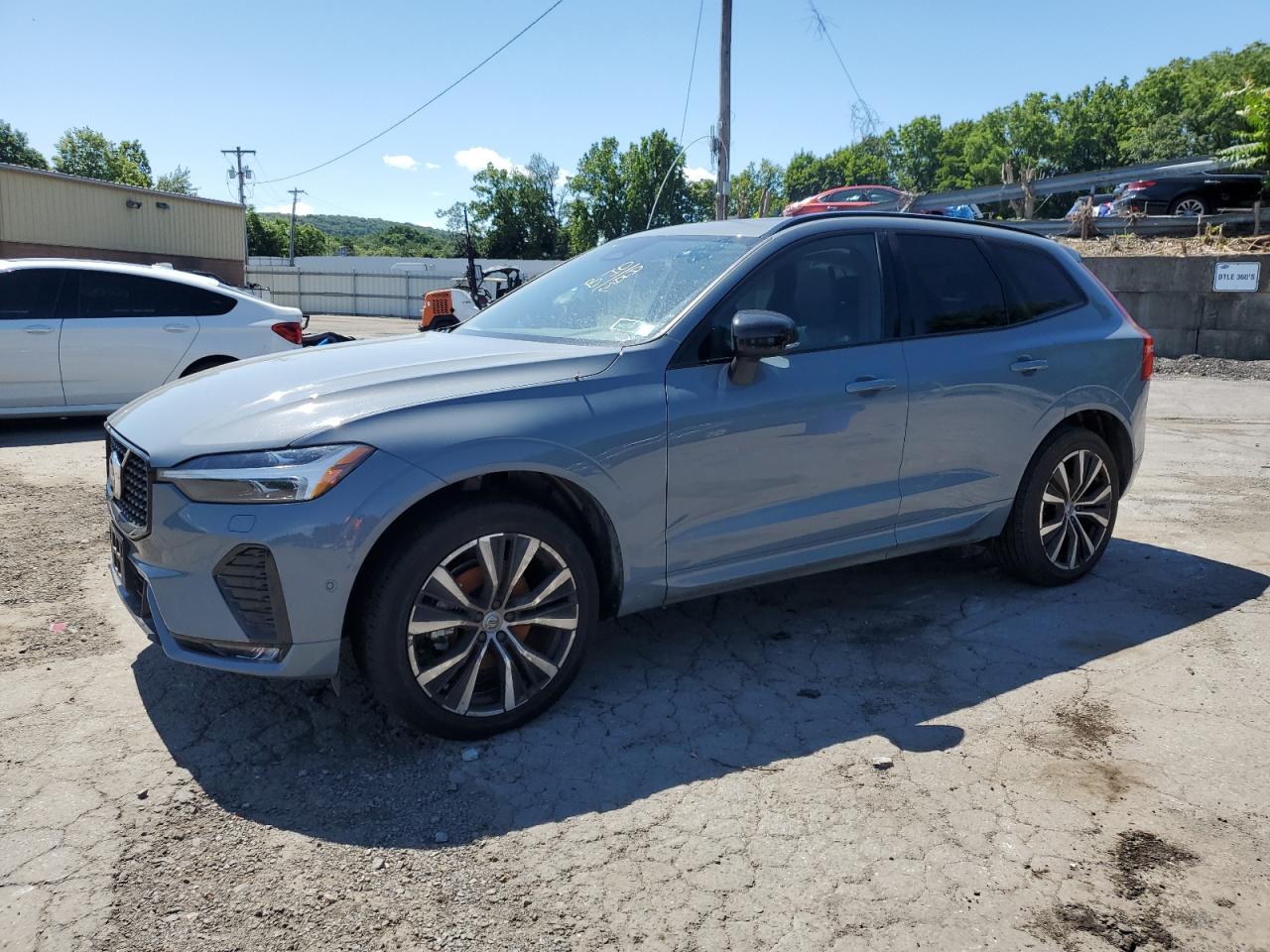2024 Volvo Xc60 plus PLUS