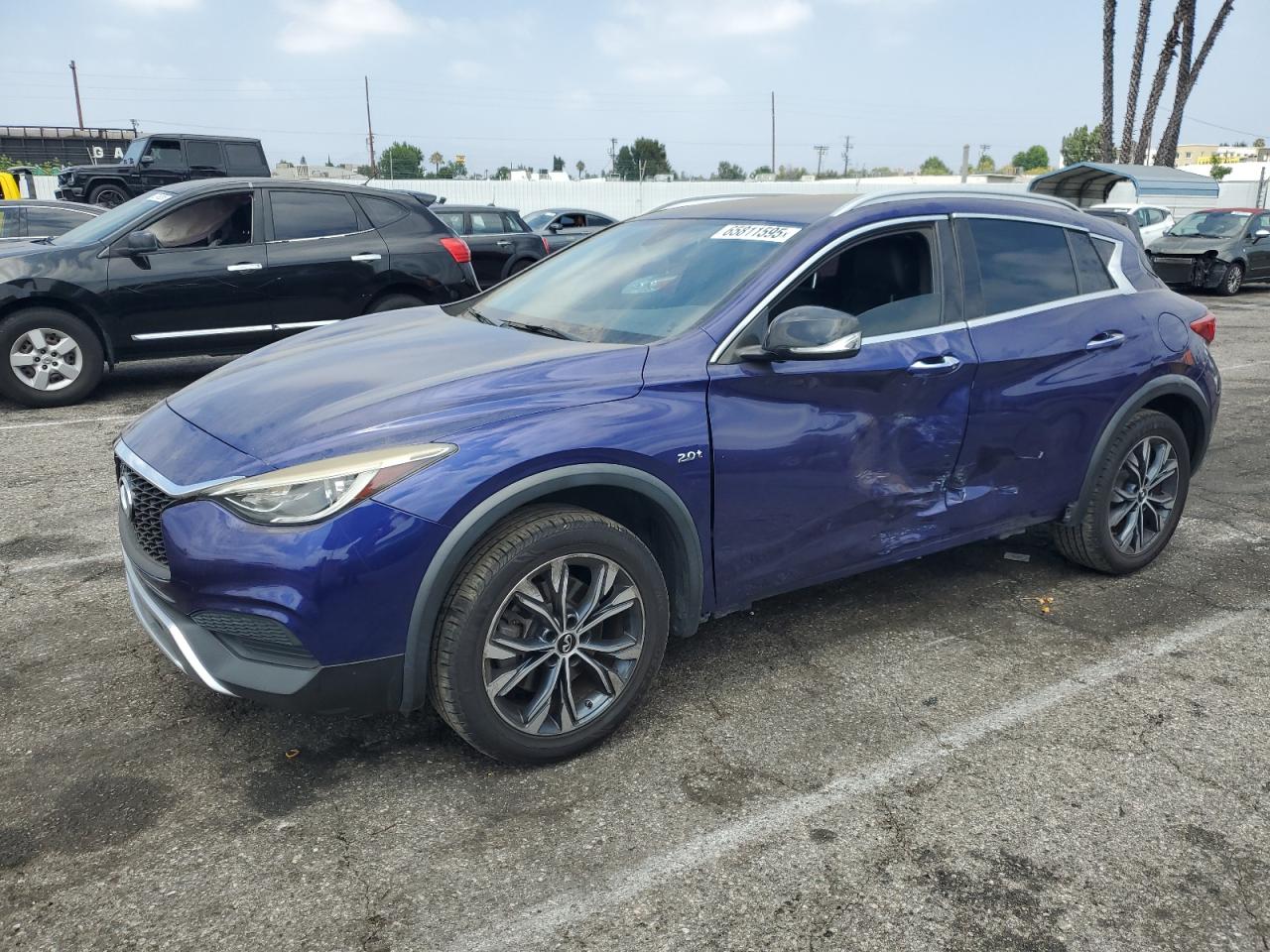 2018 Infiniti Qx30 base BASE