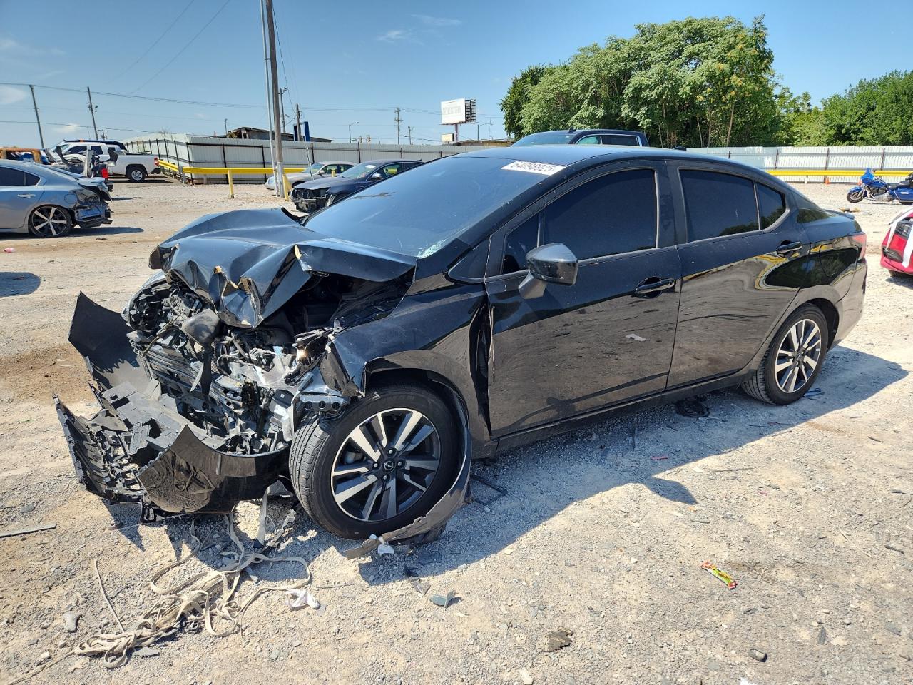 2023 Nissan Versa sv SV