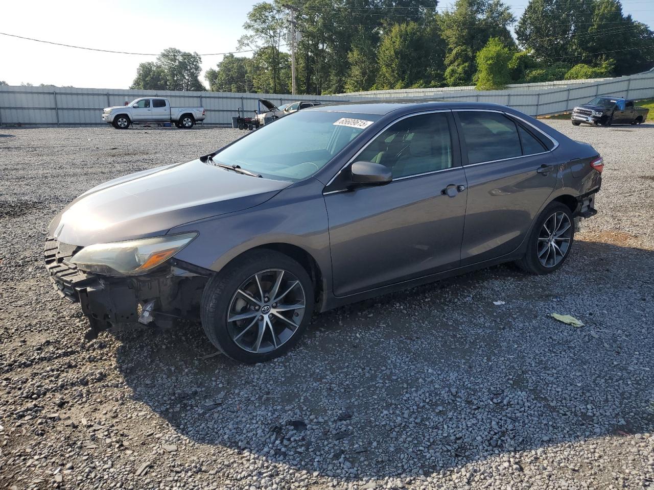 2017 Toyota Camry le LE