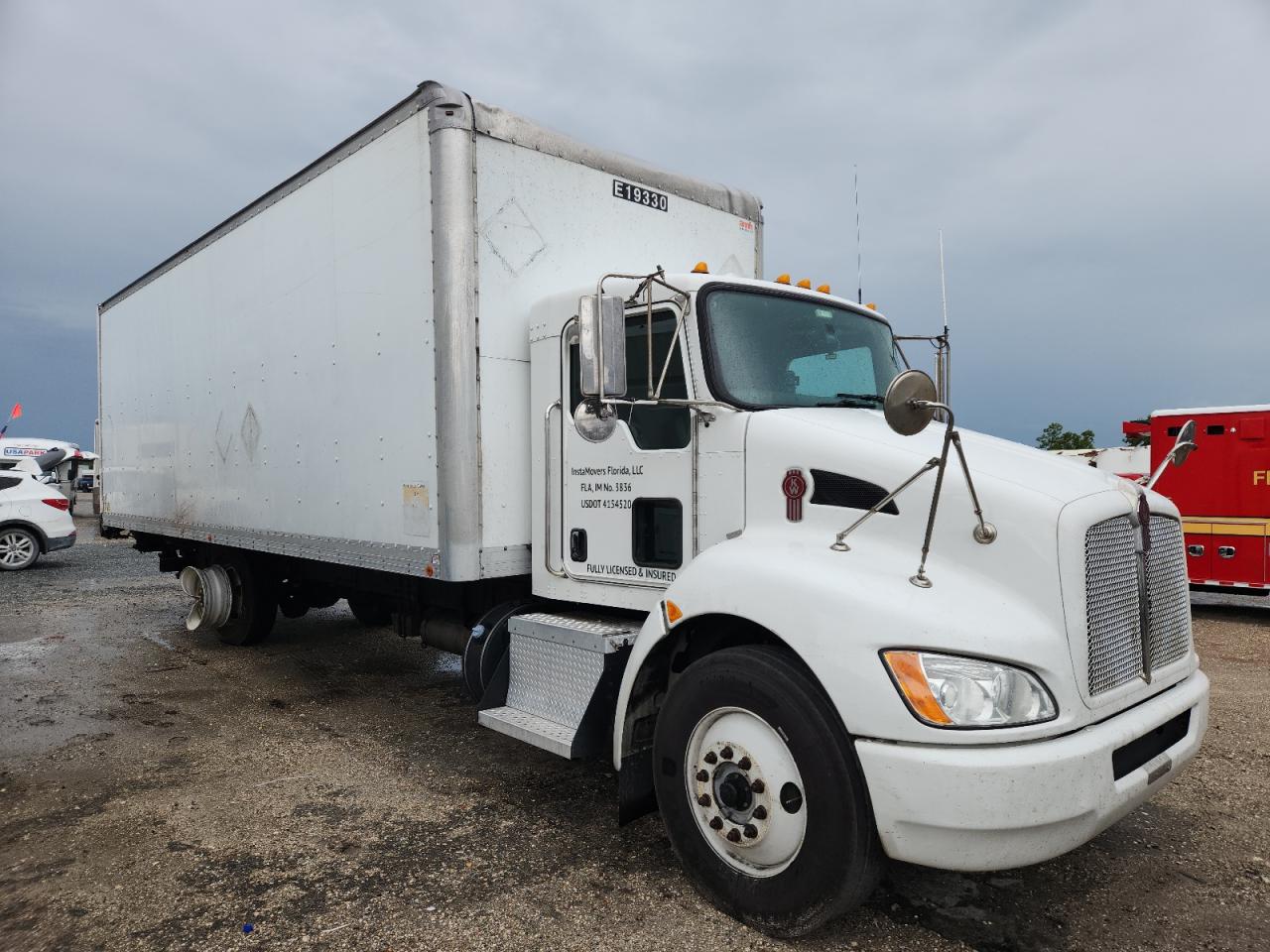 2016 Kenworth Constructi T270