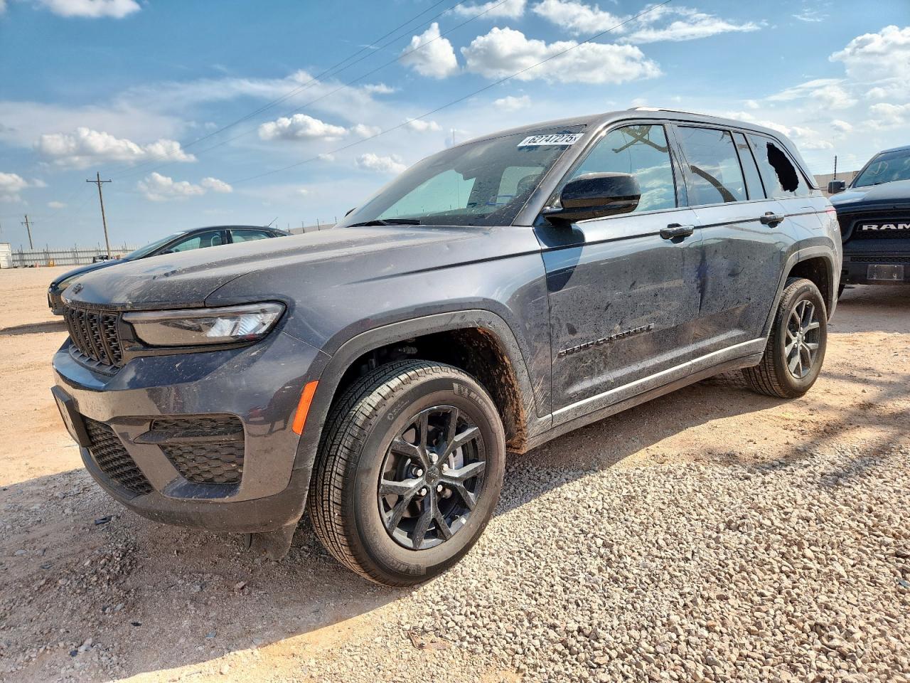 2025 Jeep Grand cher LAREDO