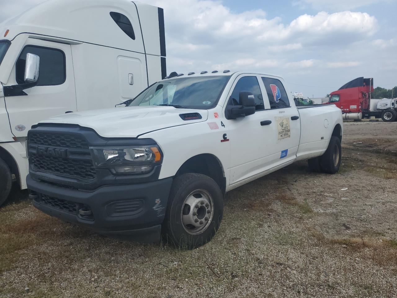2023 Ram 3500 trade TRADESMAN