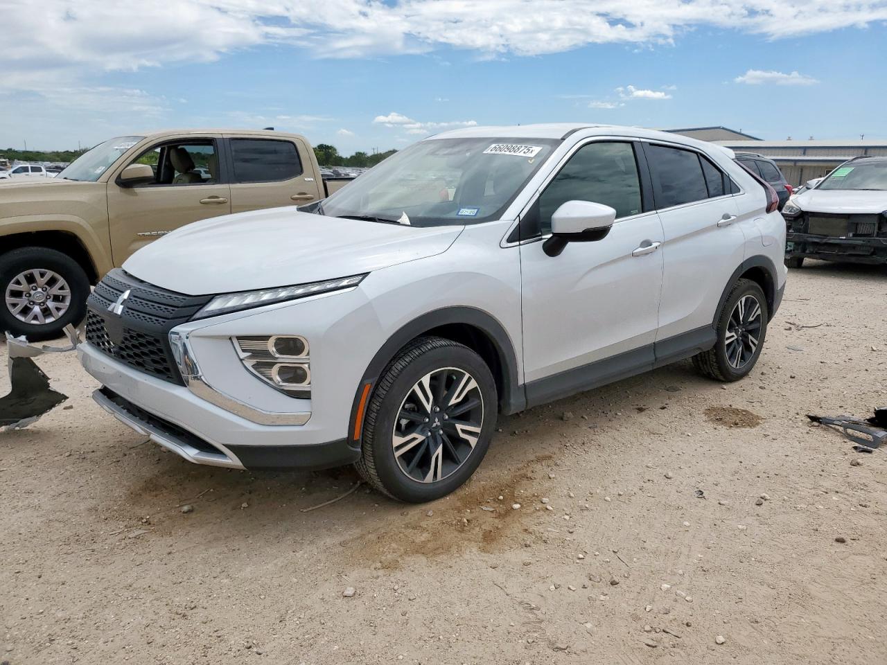 2024 Mitsubishi Eclipse cr SE